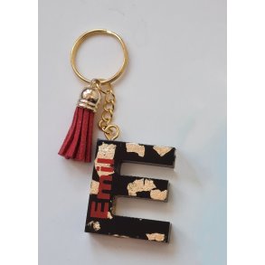 Emilie nglering - farvet med flager og t navn